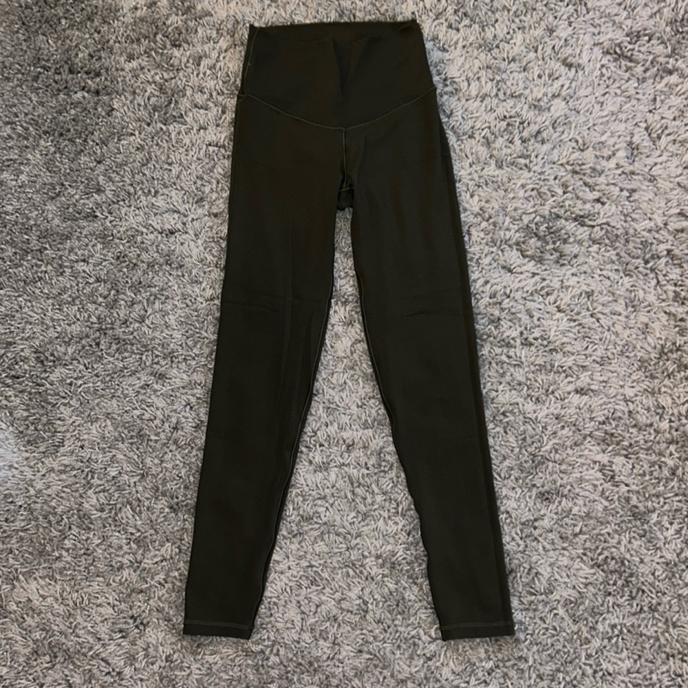 Offline by Aerie High Rise Leggings size Small Green